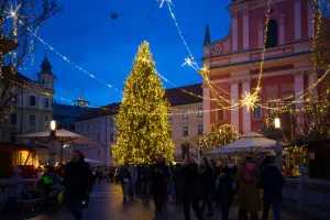 Mercatino di Nataledi Lubiana